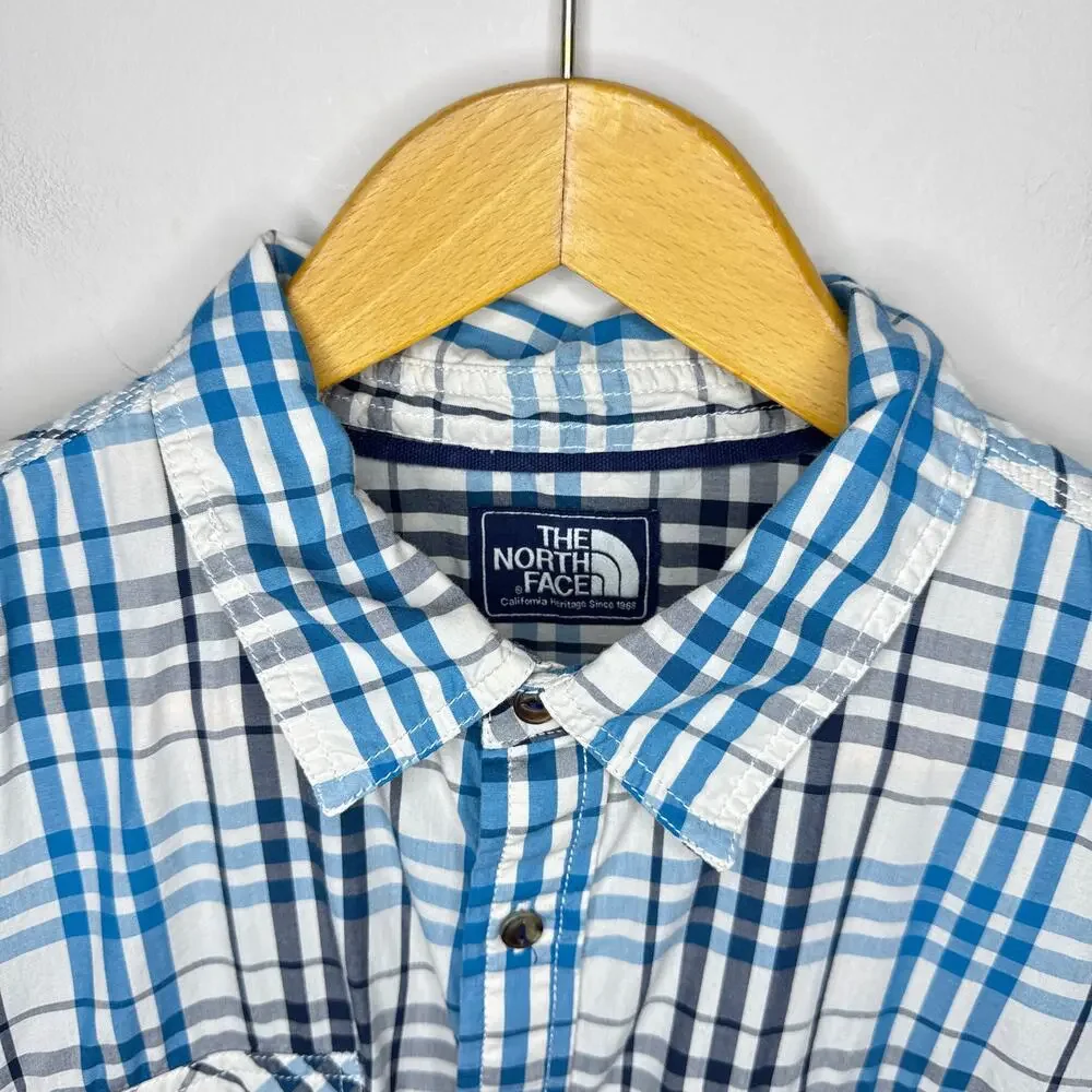 The North Face Men's Blue & White Plaid Two Pocket Button Front Shirt Size Large